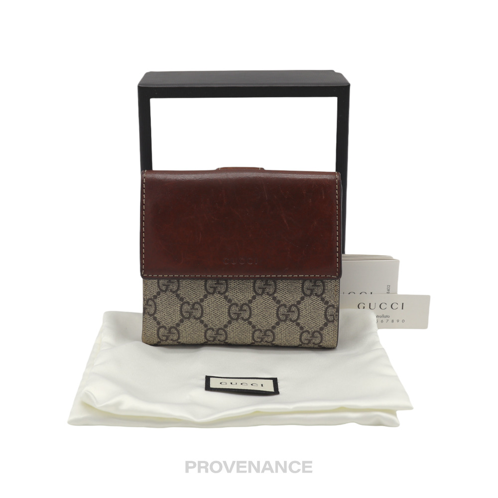 🔴 Gucci GG Supreme Trifold Wallet - Picture 1 of 11